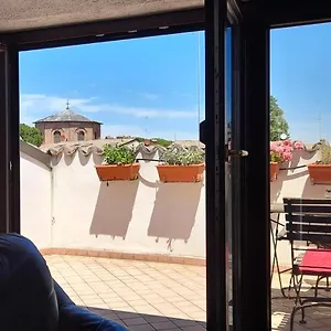  Appartement Corte Cavour. Mansarda Nel Cuore Della